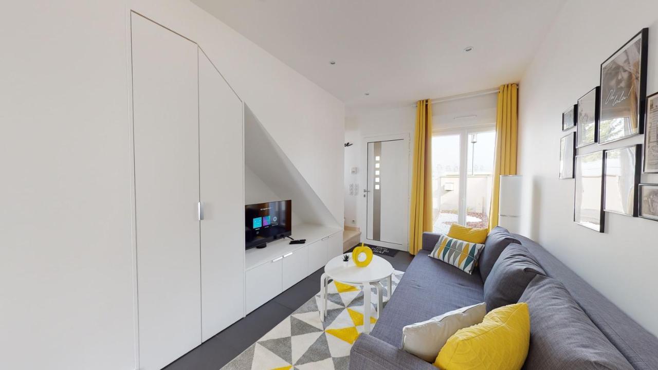 Paris House Vila Villejust Exterior foto