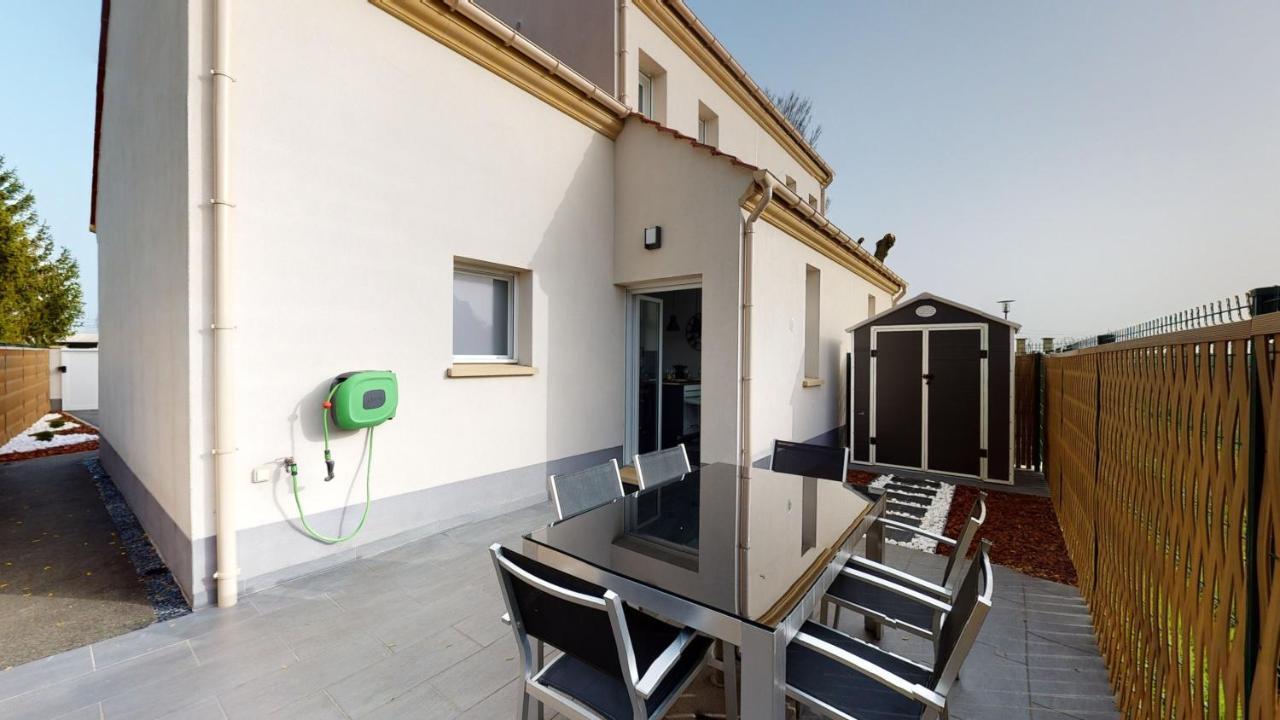 Paris House Vila Villejust Exterior foto